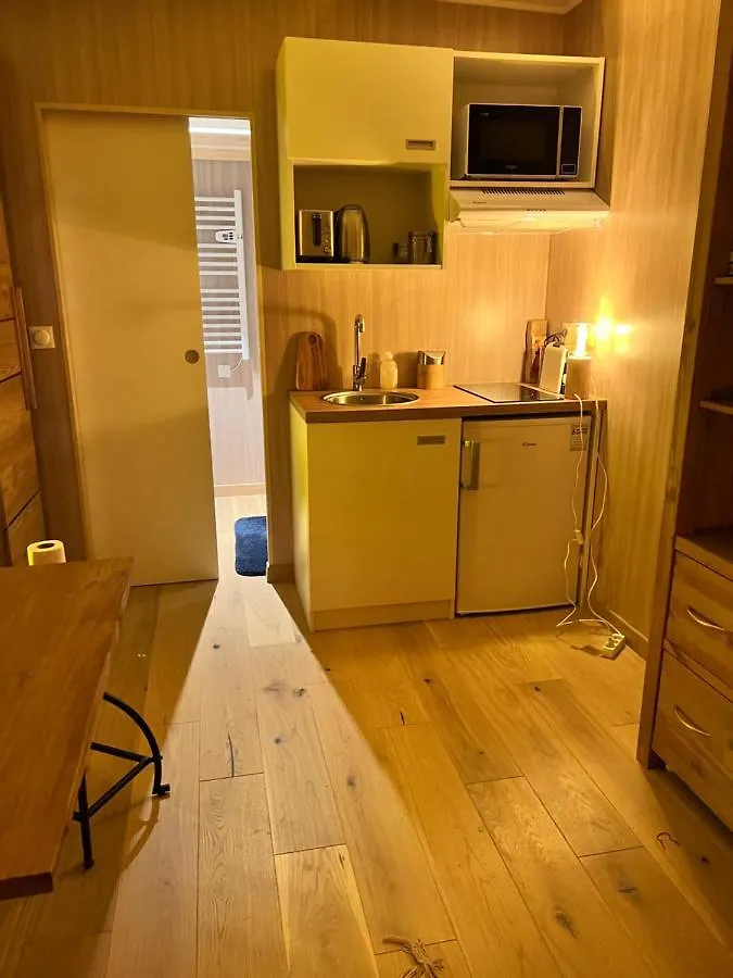 Cabane Jacomeli Geneve Collonges-sous-Saleve Ferienhaus