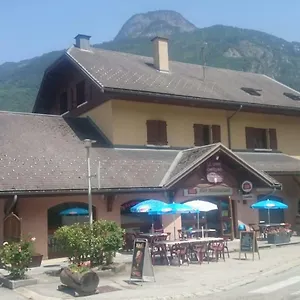 Le Grand Chatelard Bar Restaurant Gasthof